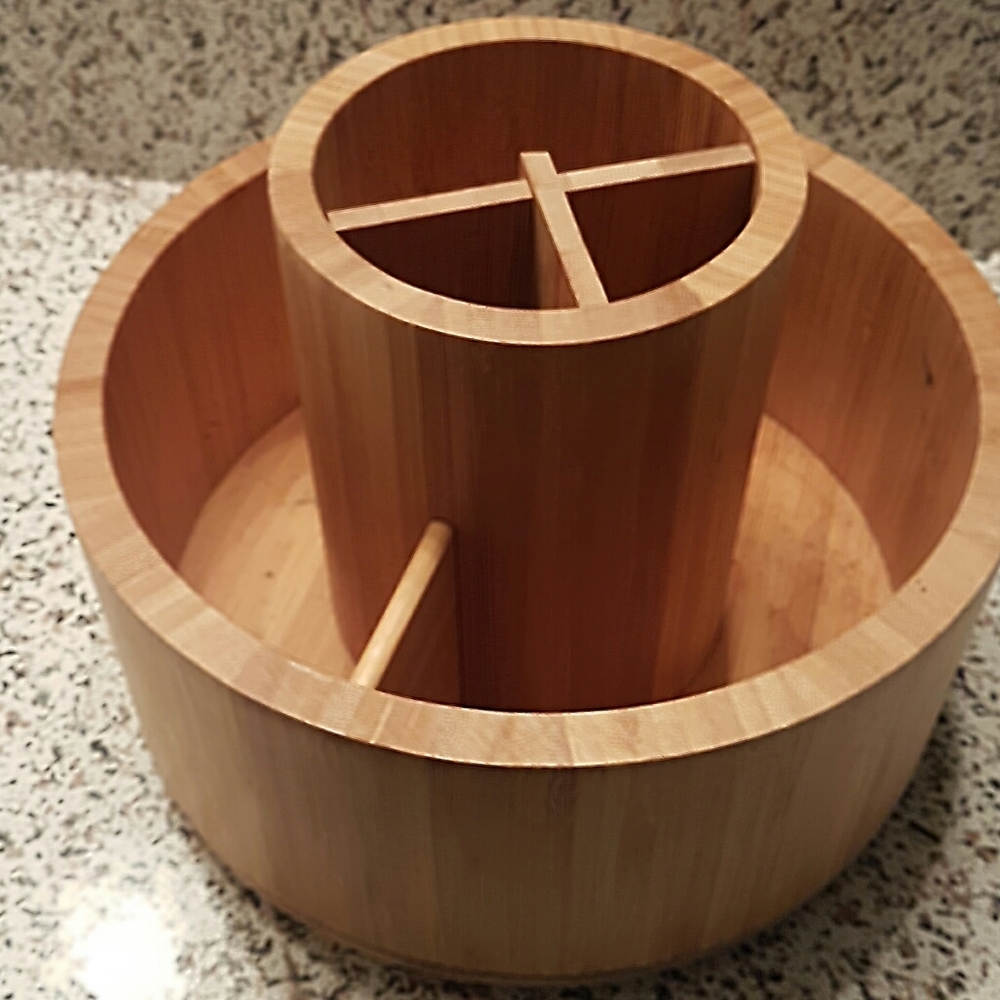 Bathroom organizer